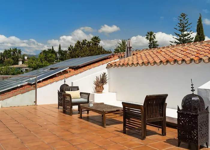 Madrugada, Beachside In Costabella * ماربيا