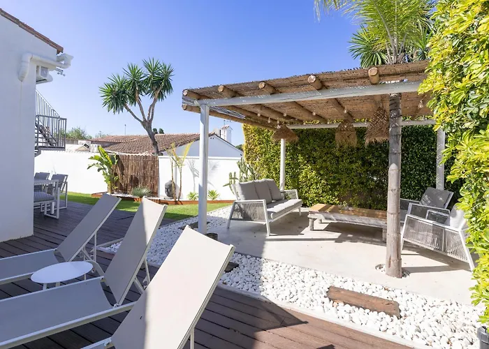 Madrugada, Beachside In Costabella * ماربيا