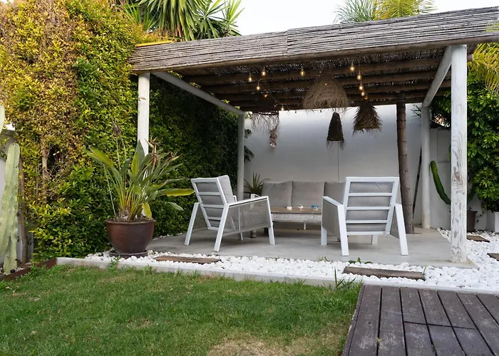Madrugada, Beachside In Costabella * ماربيا